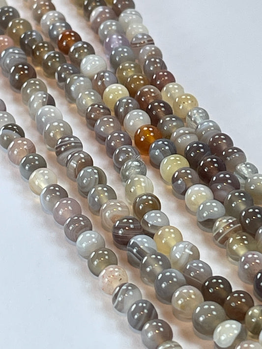 Botswana Agate, 4mm, 16" Strand