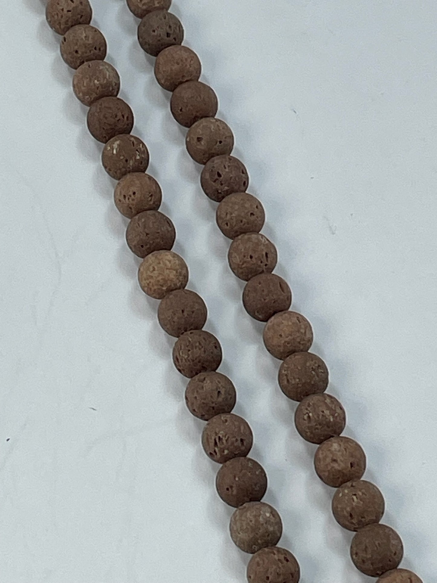 Lava Brown, 8mm, 16" Strand