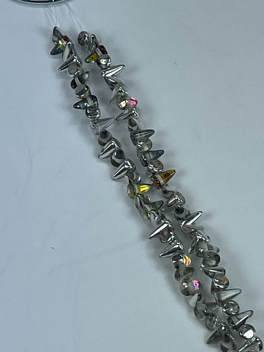 Spikes - Crystal Volcano 5x8mm