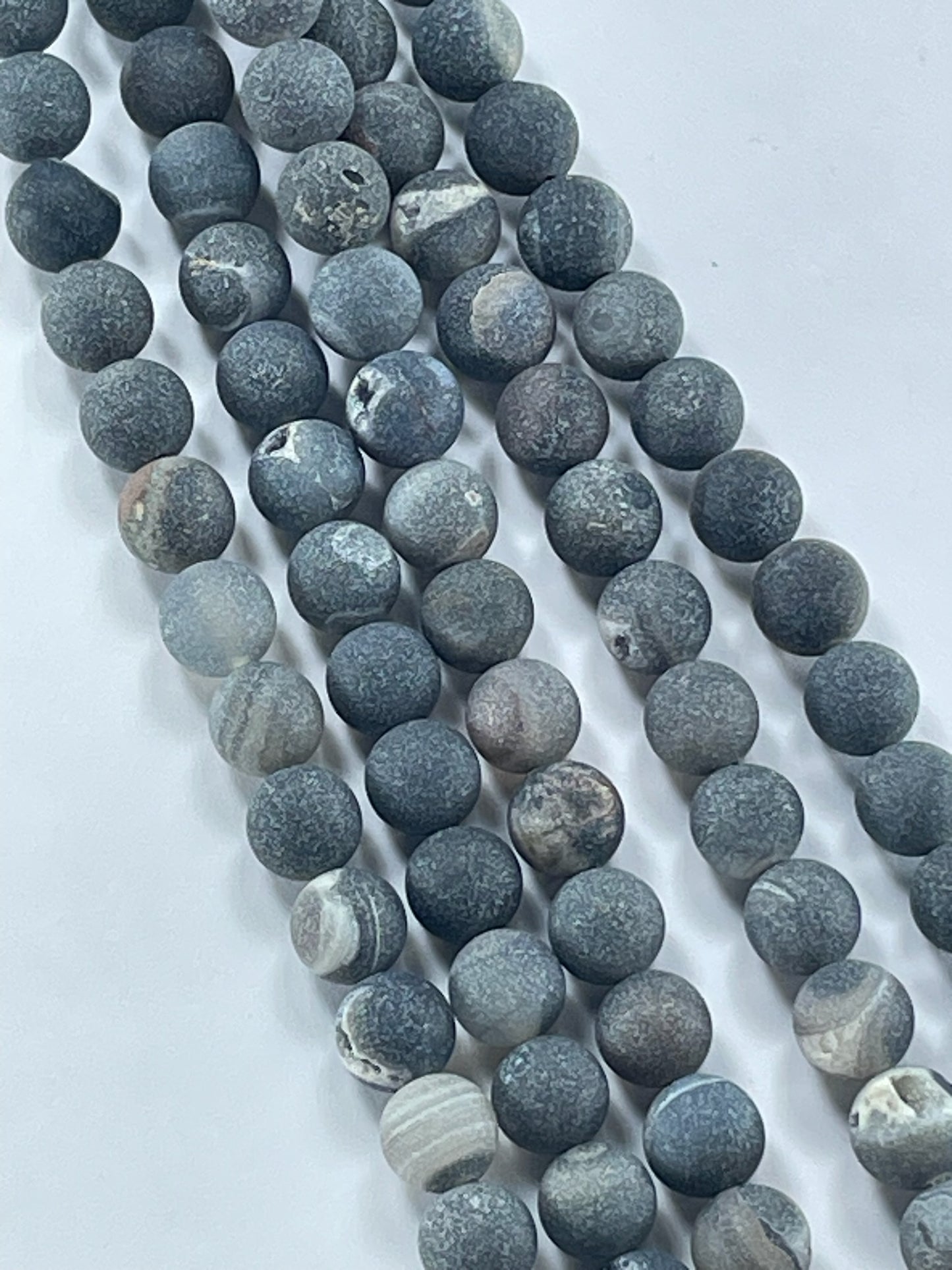 Druzy Agate (Black) 8mm, 16" Strand